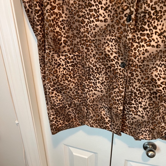 Tan Jay size 18 vest - Picture 5 of 15